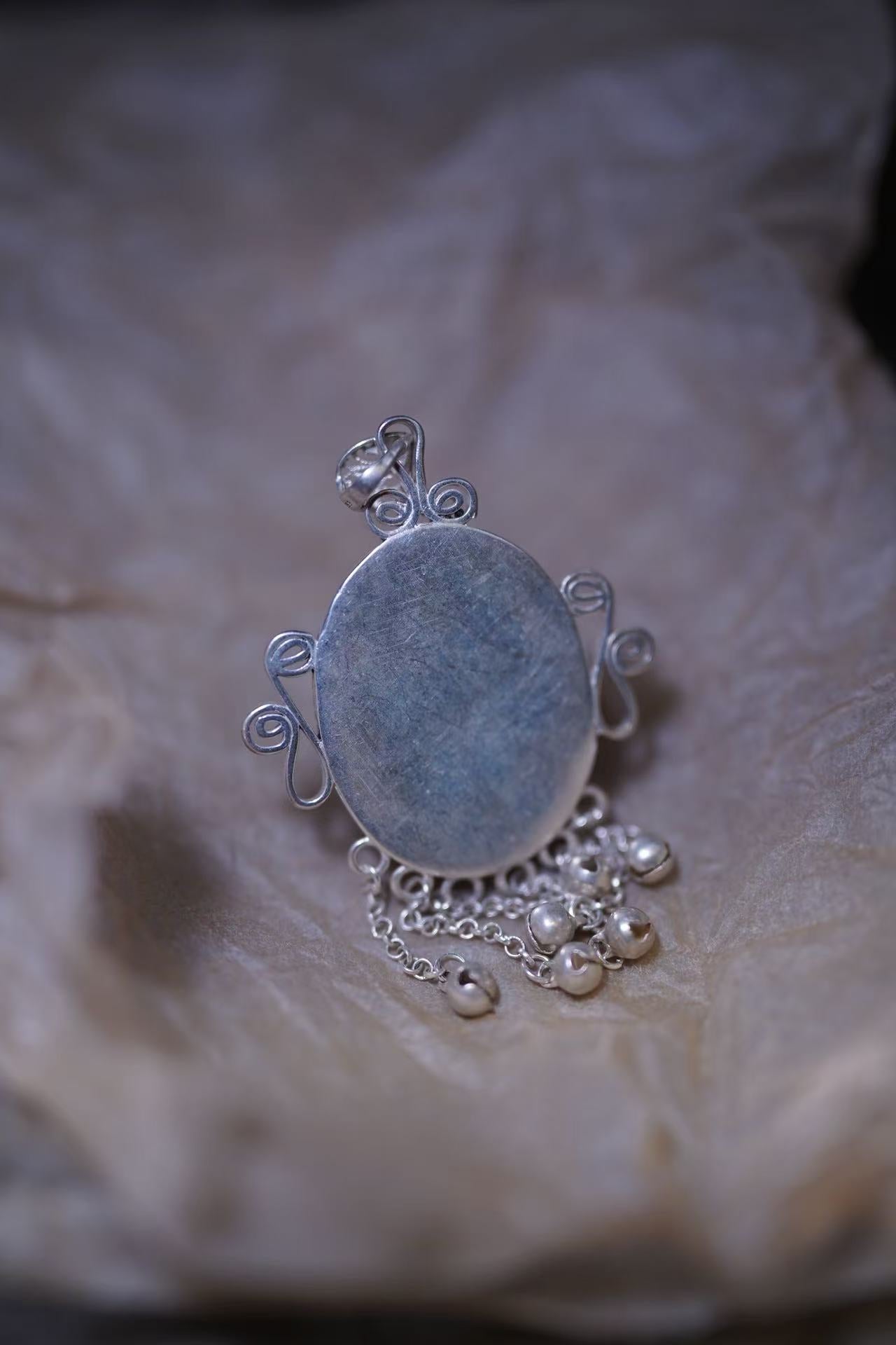 Mouth Pendant
