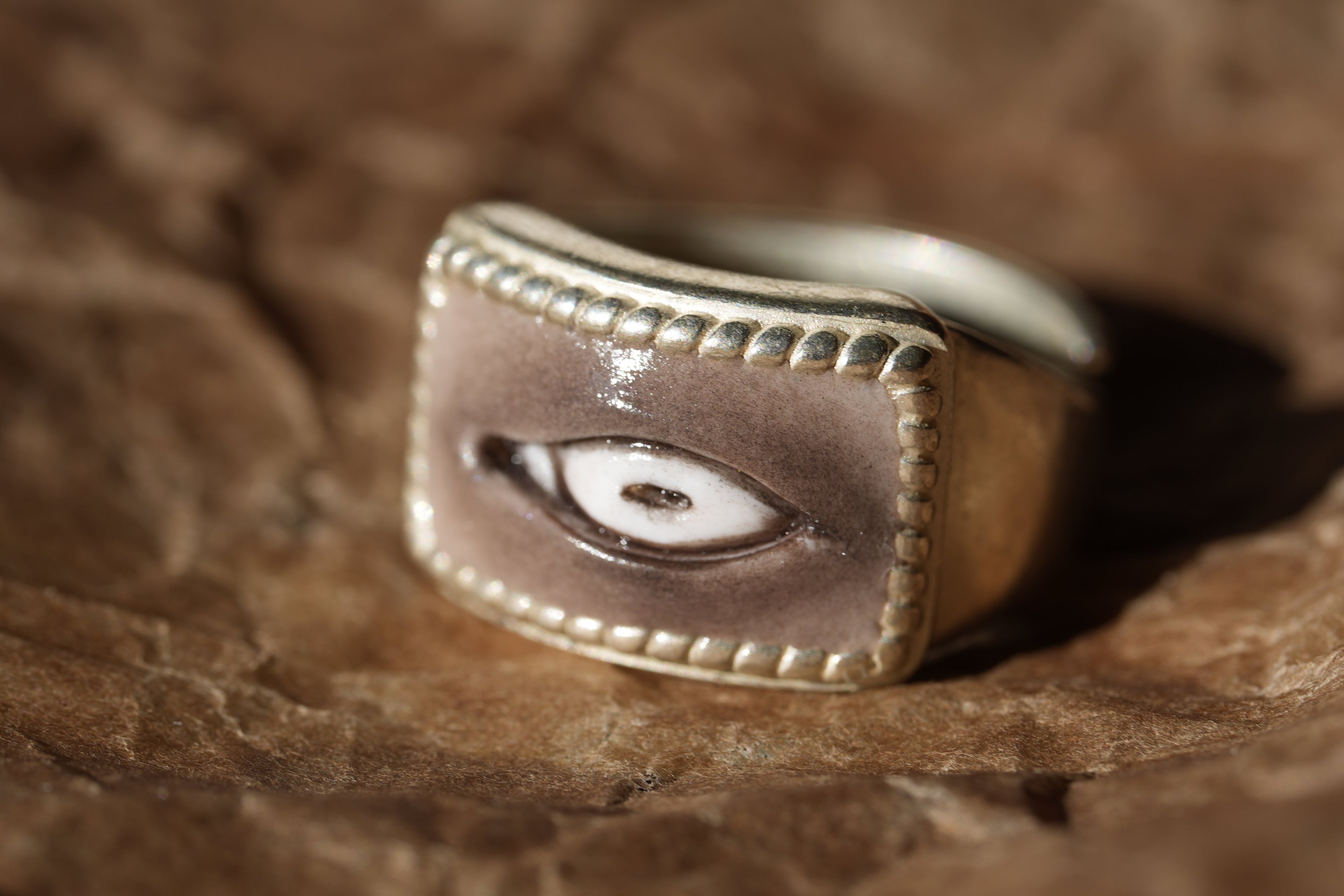 Gray Eye Ring