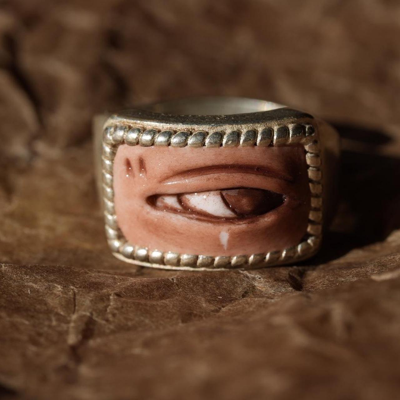 Brown Eye Ring